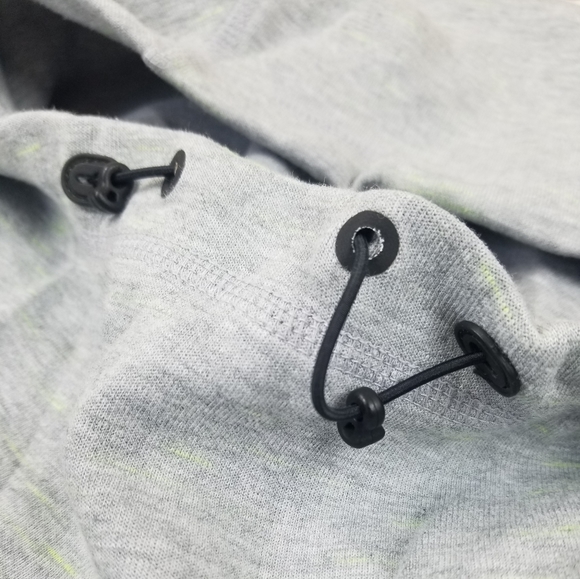 Nike Tech Fleece Workout Athletic Pullover Hoodie - Picture 6 of 9